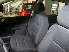 2010款 三厢 1.6L 自动 舒适版