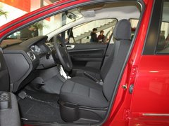 2010款 三厢 1.6L 自动 舒适版