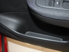 2010款 三厢 1.6L 自动 舒适版