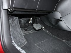 2010款 三厢 1.6L 自动 舒适版