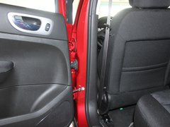 2010款 三厢 1.6L 自动 舒适版