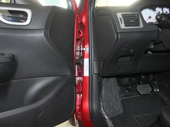 2010款 三厢 1.6L 自动 舒适版