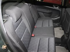 2010款 三厢 1.6L 自动 舒适版