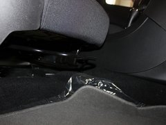 2010款 三厢 1.6L 自动 舒适版