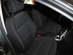 2010款 三厢 1.6L 自动 舒适版