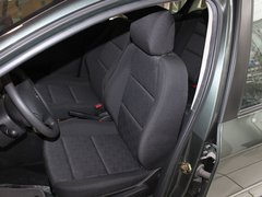 2010款 三厢 1.6L 自动 舒适版