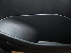 2010款 三厢 1.6L 自动 舒适版