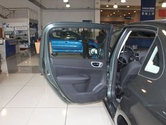2010款 三厢 1.6L 自动 舒适版