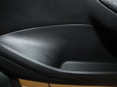 2010款 三厢 1.6L 自动 舒适版