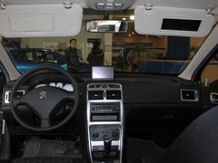 2010款 三厢 1.6L 自动 舒适版