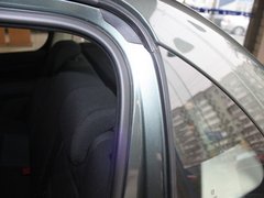 2010款 三厢 1.6L 自动 舒适版