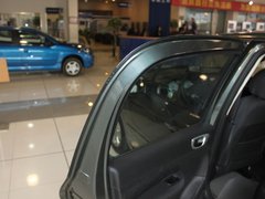 2010款 三厢 1.6L 自动 舒适版