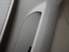2009款 1.6 自动 两厢 时尚型
