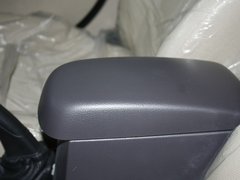 2009款 1.6 自动 两厢 时尚型