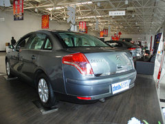 2010款 2.0L 手动 经典版