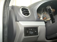2009款 1.5L 自动 豪华型