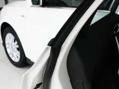 2010款 550S 1.8L 自动 启智版