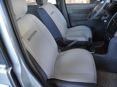 2010款 1.6L 手动 豪华型7座