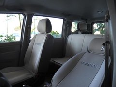 2010款 1.6L 手动 豪华型7座
