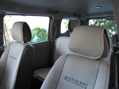 2010款 1.6L 手动 豪华型7座