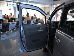 2010款 1.6L 手动 豪华型7座
