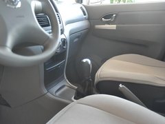 2010款 1.6L 手动 豪华型7座