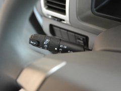 2010款 1.6L 手动 豪华型7座