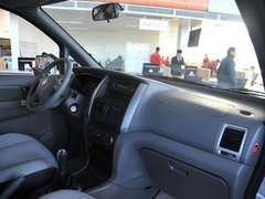 2010款 1.6L 手动 豪华型7座