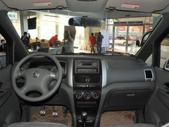 2010款 1.6L 手动 豪华型7座
