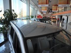 2010款 1.6L 手动 豪华型7座