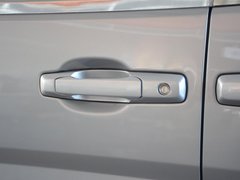 2010款 1.6L 手动 豪华型7座
