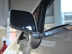 2010款 1.6L 手动 豪华型7座