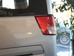2010款 1.6L 手动 豪华型7座