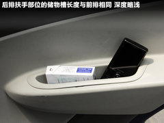 2010款 三厢 1.2SL 手动 温馨版