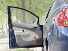 2010款 三厢 1.2SL 手动 温馨版