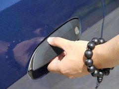 2010款 三厢 1.2SL 手动 温馨版