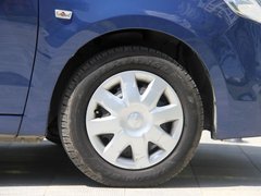 2010款 三厢 1.2SL 手动 温馨版