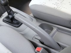 2010款 三厢 1.2SL 手动 温馨版