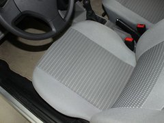 2010款 1.6L 手动 伙伴型