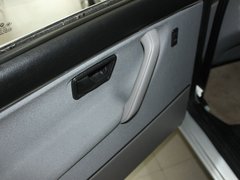2010款 1.6L 手动 伙伴型