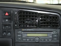2010款 1.6L 手动 伙伴型
