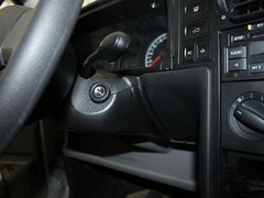 2010款 1.6L 手动 伙伴型