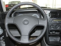 2010款 1.6L 手动 伙伴型