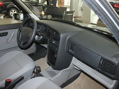 2010款 1.6L 手动 伙伴型