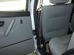 2010款 1.6L 手动 伙伴型
