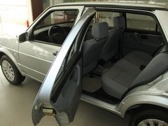 2010款 1.6L 手动 伙伴型