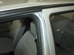 2010款 1.6L 手动 伙伴型