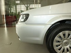 2010款 1.6L 手动 伙伴型