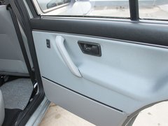 2010款 1.6L 手动 伙伴型
