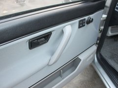 2010款 1.6L 手动 伙伴型